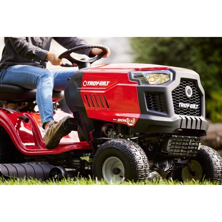 Troy-Bilt Bronco 46-Inch 547cc Gas Riding Lawn Mower